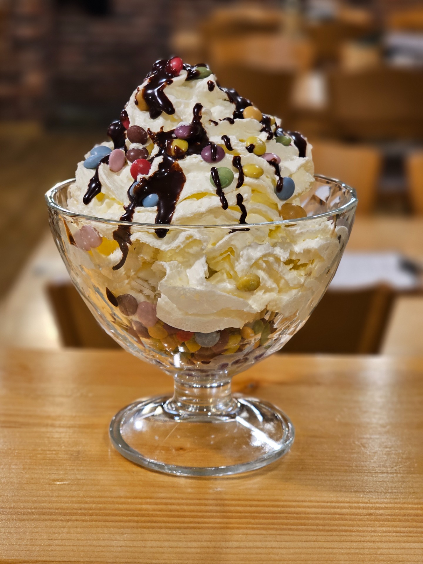 Lentilkový zmrzlinový pohár